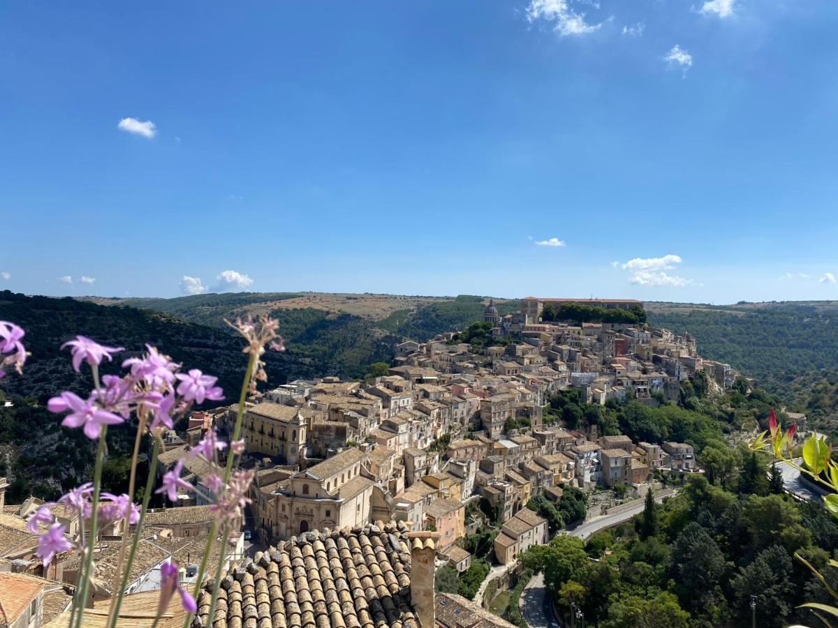 Super Giu Apartment Ragusa Exterior photo